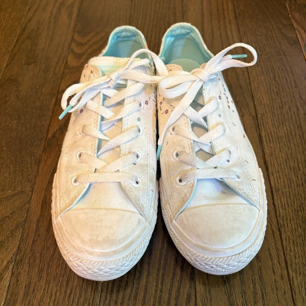 Converse‎ All Star Junior Size 4 Sneakers Shoes Floral Confetti Multicolor Cute